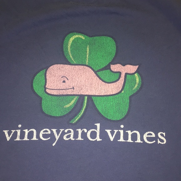 Navy blue St. Patrick’s Day Vineyard Vines shirt - Picture 3 of 3